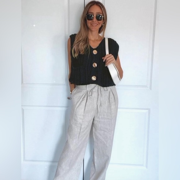 New Sweater Vest Chunky Knit Gold Button Down Sleeveless Knitted Cardigan Po… - Picture 2 of 13